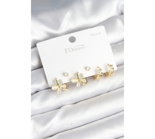 Kelebek Model Gold Renk Pirinç 925 Ayar Gümüş Çivili Kadın Küpe Seti