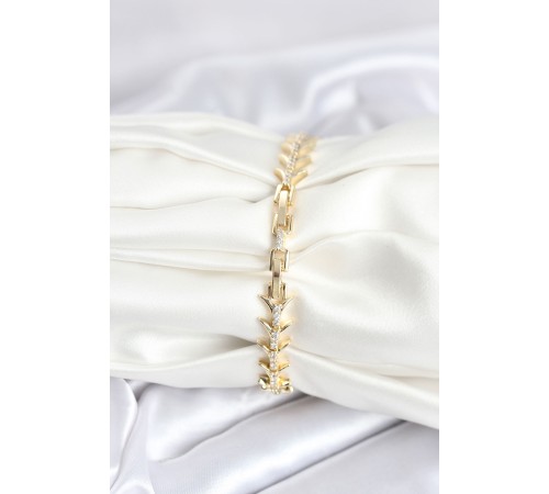 Pirinç Gold Renk Balık Sırtı Model Zirkon Taşlı Kadın Bileklik