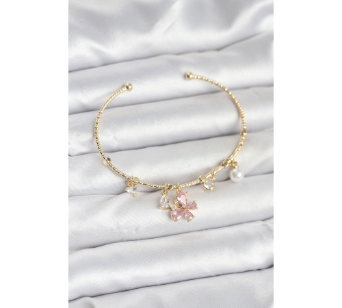 Pembe Kelebek Charmlı Gold Renk Kadın Bileklik