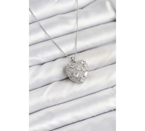 316L Çelik Zincir Gümüş Zirkon Taşlı Kalpli Kadın Kolye