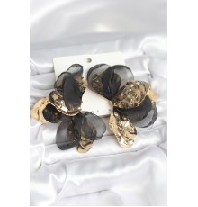 Pirinç Gold Renk Siyah Tüllü Lotus Kadın Küpe