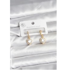 Pirinç Gold Renk Zirkon Taşlı Kalp Model Kadın Küpe