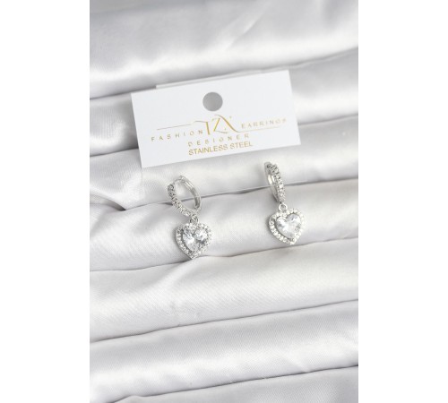 Pirinç Gümüş Renk Zirkon Taşlı Kalp Model Kadın Küpe