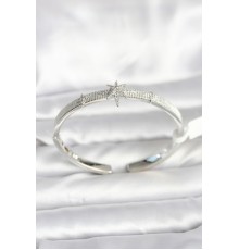 Pirinç Gümüş Renk Kutup Yıldızı Model Kadın Kelepçe Bileklik