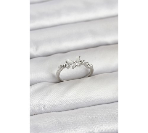 Kelebek Model Gümüş Renk Pirinç Kadın Yüzük