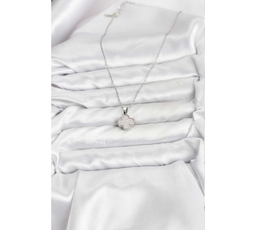 316L Çelik Zincir Gümüş Renk Zirkon Taşlı Yonca Model Kadın Kolye