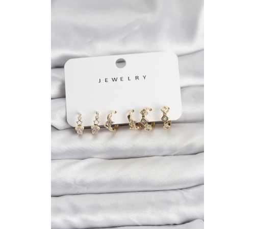 Gold Renk Pirinç Yıldız Modelli Kadın Küpe Seti