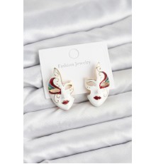 Pirinç Maske Model Kadın Küpe