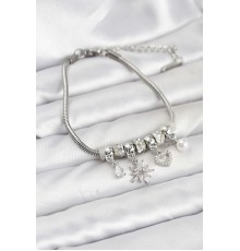 Pirinç Gümüş Renk Kutup Yıldızı ve Kalp Charmlı Kadın Bileklik