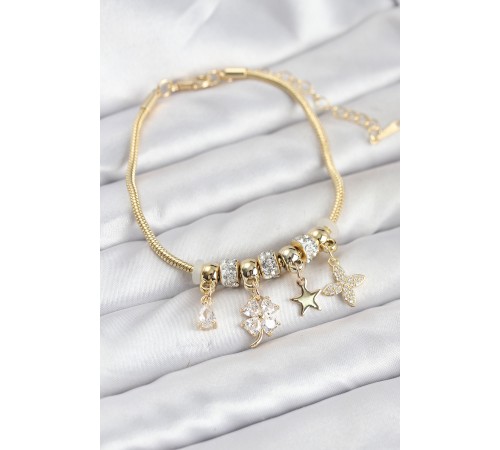 Gold Renk Pirinç Yonca Charmlı Kadın Bileklik