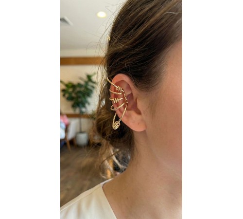 Pirinç Halkalı Model Gold Renk Kıkırdak Küpe