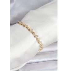 Pirinç Gold Renk VIP Seri Sıralı Yonca Model Zirkon Taşlı Kadın Bileklik