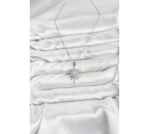 316L Çelik Zincir Gümüş Renk Kutup Yıldızı Model Zirkon Taşlı Kadın Kolye