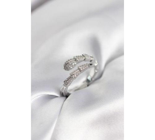 Gümüş Renk Zirkon Taşlı Yılan Model Kadın Yüzük