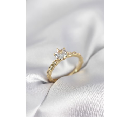 Gold Renk Zirkon Taşlı Tek Taş Model Kadın Yüzük