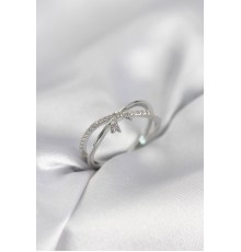 Gümüş Renk Zirkon Taşlı Fiyonk Model Kadın Yüzük