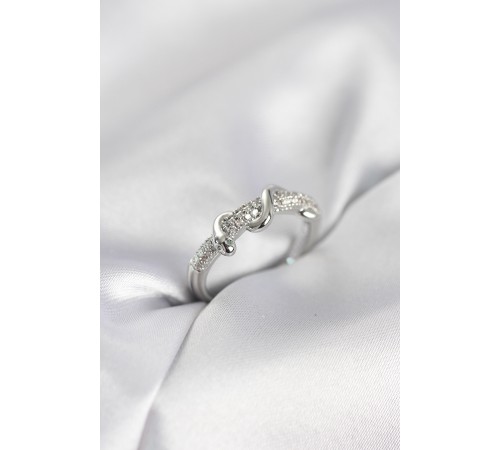 Gümüş Renk Zirkon Taşlı Sarmal Yılan Model Kadın Yüzük