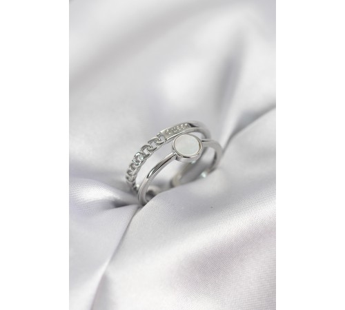 Minimal Queen Yazılı Gümüş Renk Pirinç Kadın Yüzük