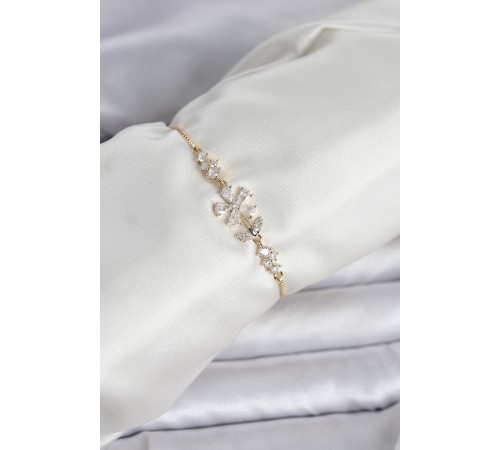 Gold Renk Zirkon Taşlı Papatya Model Asansörlü Kadın Bileklik