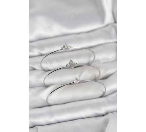 Zirkon Taşlı Gümüş Renk Yonca Model 3'lü Kadın Bileklik Kombini