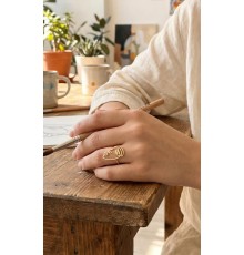 Pirinç Gold Renk Picasso Tarzı Tek Çizgi Yüz Model Kadın Yüzük