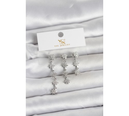 Pirinç Gümüş Renk Sıralı Kutup Yıldızı Model 3'lü Kadın Küpe