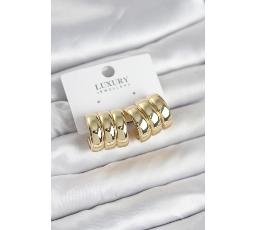 Pirinç Gold Renk Üçlü Görünüm Kadın Küpe