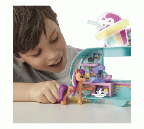 F6339 My Little Pony - Sunny Starscout Smoothie Arabası +3 yaş F6339 My Little Pony - Sunny Starscout Smoothie Arabası +3 yaş