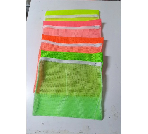 4 Adet 4 Renk Fermuarlı - Hassas Çamaşır Terlik Ayakkabı Yıkama Filesi Büyük Boy (336336) 4 Adet 4 Renk Fermuarlı - Hassas Çamaşır Terlik Ayakkabı Yıkama Filesi Büyük Boy (336336)