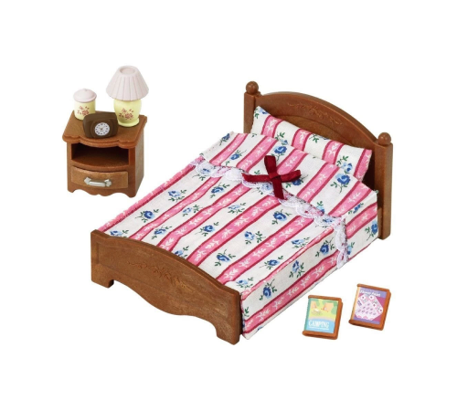 5019 Sylvanian Families İki Kişilik Yatak Seti figürler ayrı satılır +3 yaş