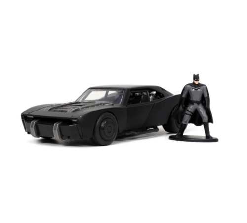 Batman Batmobile 2022 Comic Con Model Aracı Batman Batmobile 2022 Comic Con Model Aracı