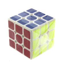 Beyaz Zemin Üzeri Renkli Zeka Küpü 3X3X3-5,5 cm 