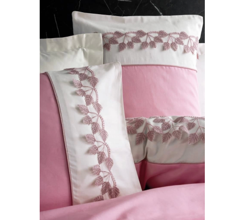 Cotton Box Brode Nakışlı Çift Kişilik Saten Nevresim Takımı Niobe Pembe Cotton Box Brode Nakışlı Çift Kişilik Saten Nevresim Takımı Niobe Pembe