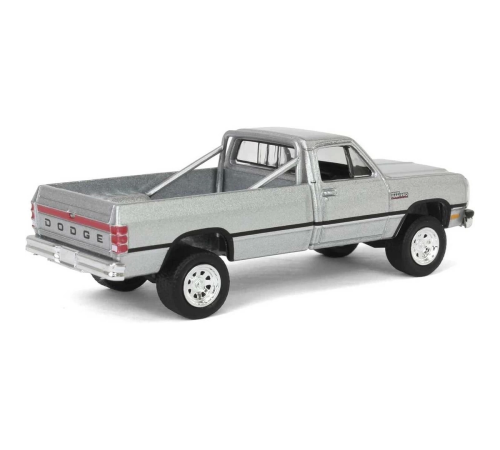 Greenlight 1/64 All-Terrain Series 16- 1992 Dodge Ram D250 Power Ram Greenlight 1/64 All-Terrain Series 16- 1992 Dodge Ram D250 Power Ram