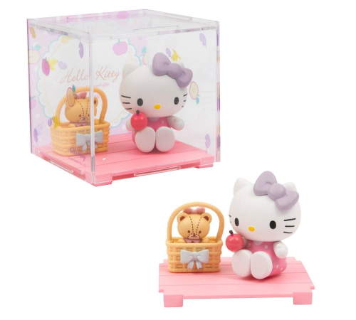 HKT38100 Hello Kitty ve Oyun Arkadaşı - 1 Adet Fiyatıdır