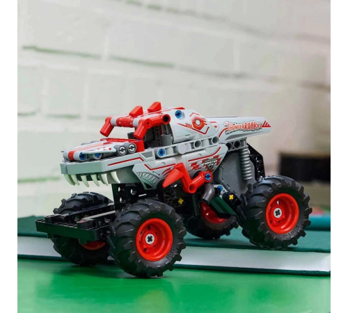 LEGO Technic Monster Jam ThunderROARus Çek-Bırak 42200 LEGO Technic Monster Jam ThunderROARus Çek-Bırak 42200