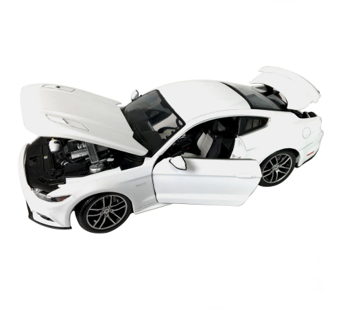 Maisto 1:18 2015 Ford Mustang GT Maisto 1:18 2015 Ford Mustang GT