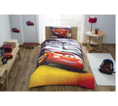 Taç Lisanslı Disney Cars Lightning Tek Kişilik Nevresim Takımı