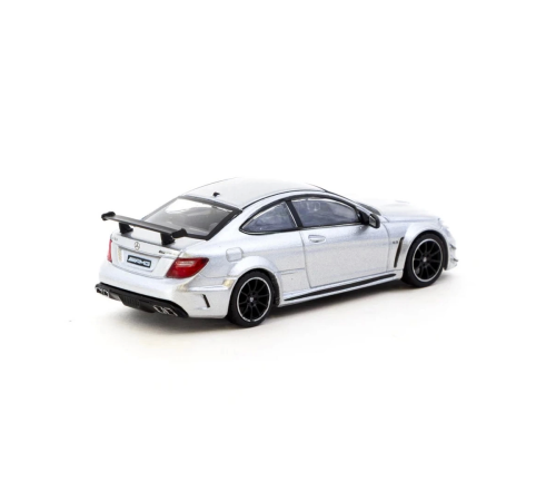 Tarmac Works 1/64 Mercedes-Benz C 63 AMG Coupé Black Series Silver Metallic Tarmac Works 1/64 Mercedes-Benz C 63 AMG Coupé Black Series Silver Metallic