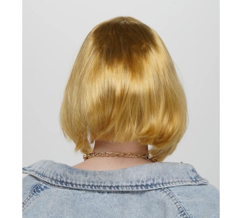 Altın Renk Düz Kesim Küt Parti Peruğu Kısa Takma Saç