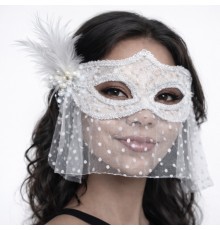 Beyaz Dantel Tüllü Peçeli Parti Maskesi – Tüylü İnci Detaylı