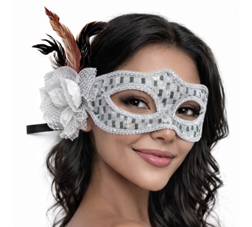 Gümüş Renk Tüylü Balo Maskesi Kadın Parti Aksesuarı