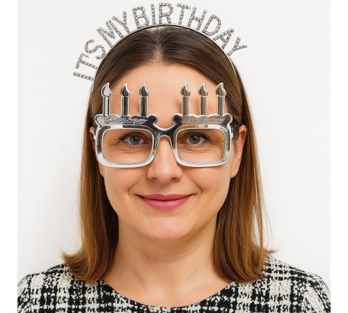 İt's My Birthday Yazılı Taç ve Mum Şekilli Gözlük Seti Gümüş Renk