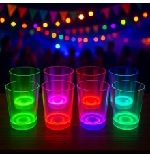 Karanlıkta Yanan Gece Işığı Mega Glow Bardaklar 8 Adet 8.5 x 10.5 cm