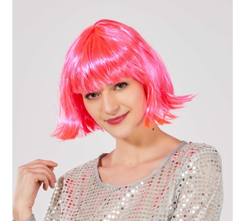 Şeker Pembe Renk Parti Peruğu Küt Saç