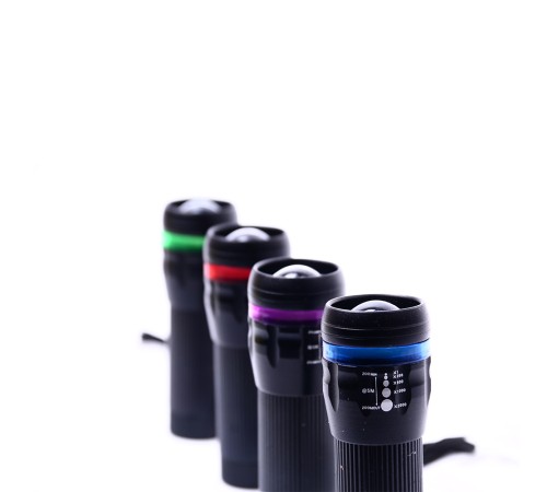 Şeritli Zoom Odaklı EL Feneri Bm-310