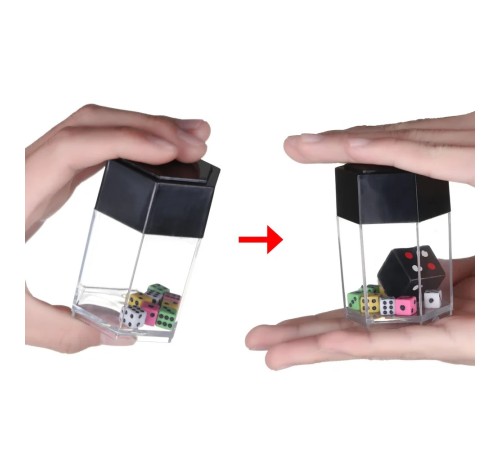 Sihirli Büyük Zarı Küçük Zarlar Haline Getiren Sihir Oyunu