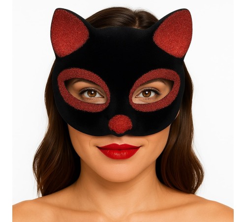 Siyah Renk Kırmızı Simli Süet Kaplama Kedi Maskesi 18x14 cm