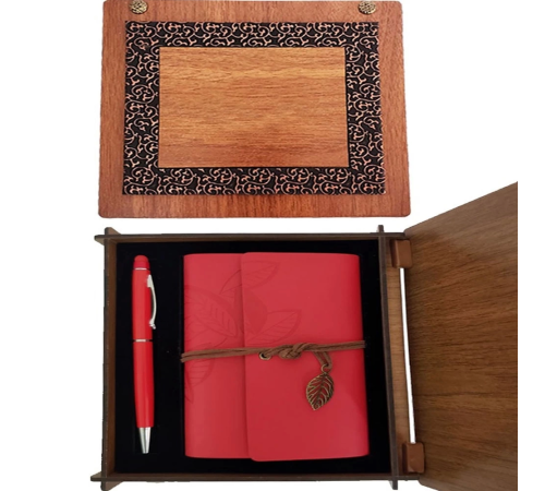 Ahşap Kutulu Kırmızı Deri Defter Ve Metal Kalem Set