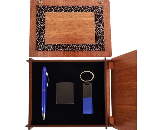 Ahşap Kutulu Mavi Kalem Anahtarlık Ve Çakmak Set Ahşap Kutulu Mavi Kalem Anahtarlık Ve Çakmak Set